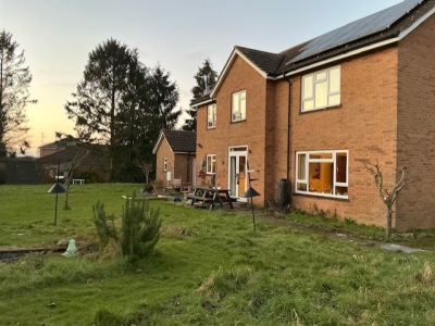 1867 nr Gloucester : sometimes offers to house/dog sitters: sleeps 6