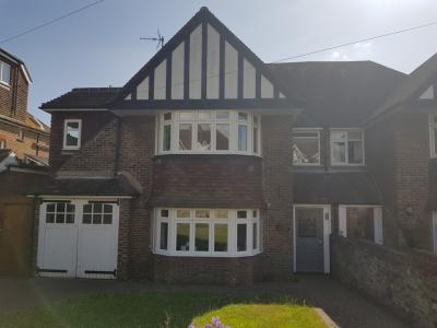 1892 Eastbourne for school holidays (not summer 2026) sleeps 6/8