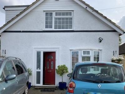 1844 BERKSHIRE offering home to be house-sat/ May. see Members' Area